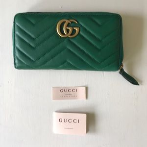 Gucci GG Marmont Zip Around Wallet EUC